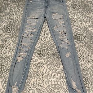 American Eagle Skinny High wasted Distressed Jean